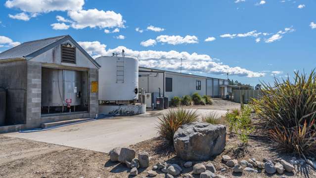 Turnkey and thriving - self-contained dairy unit