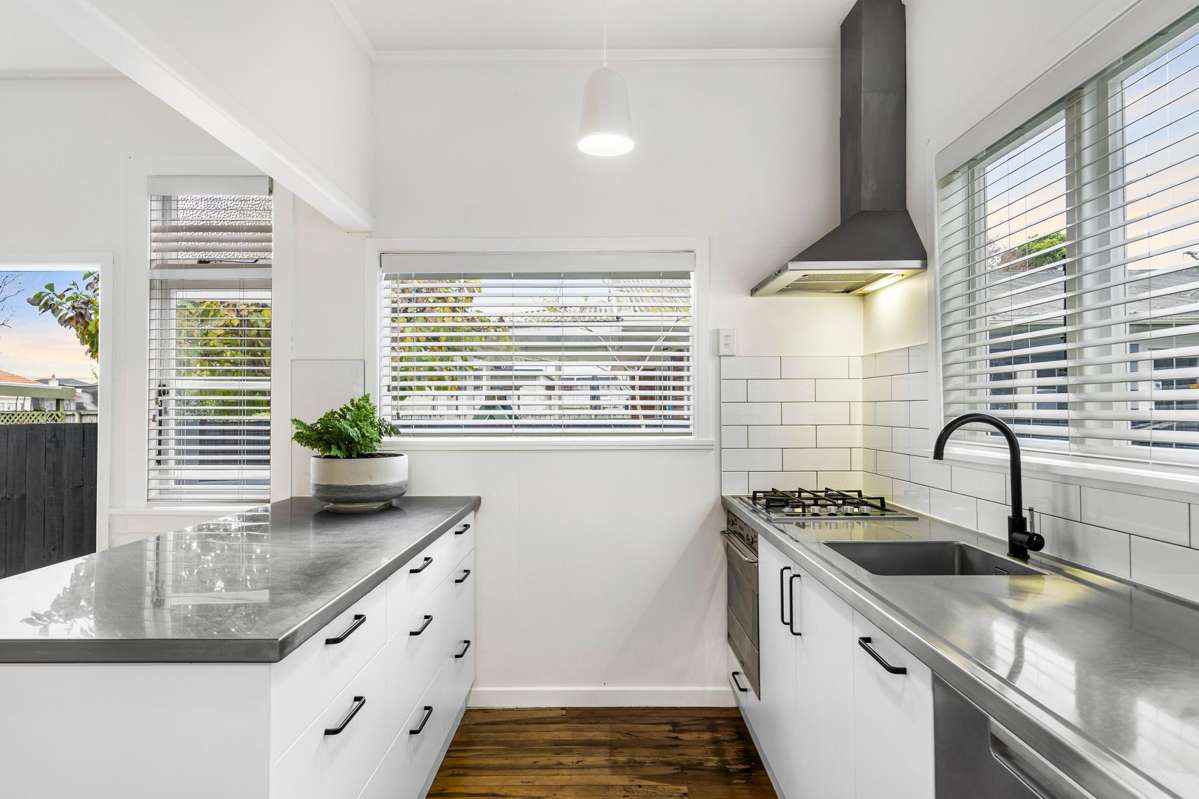 26 Avondale Road_4