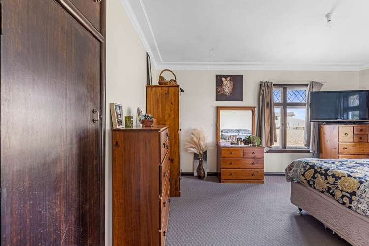 1620 East Coast Road Whakatiwai_17