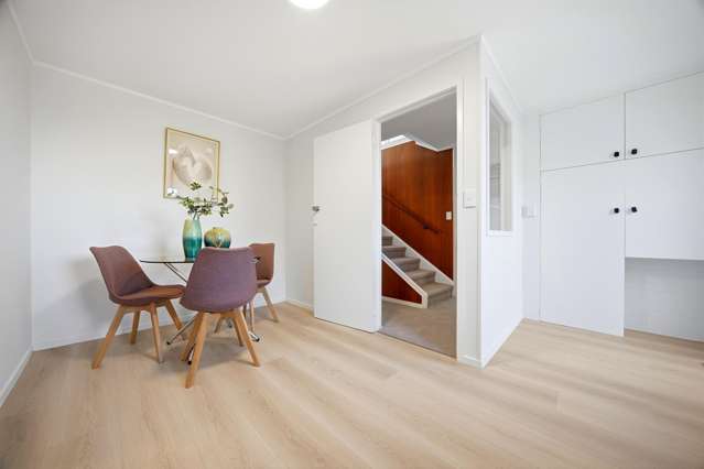 5/16 Warren Avenue Three Kings_4