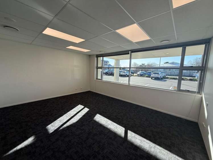 205 Hastings Street South Hastings Central_9