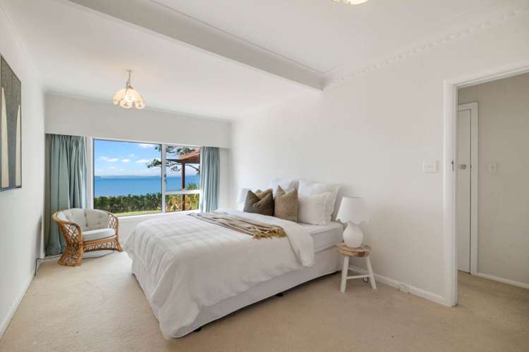 44 Cliff Road Torbay_7