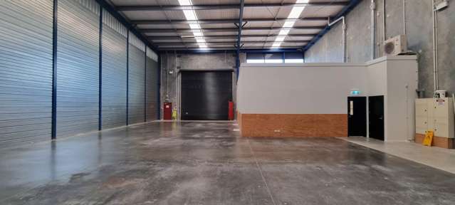 PREMIUM TILT SLAB INDUSTRIAL UNIT