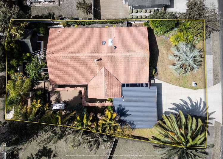 8 Hedge Row Sunnyhills_10