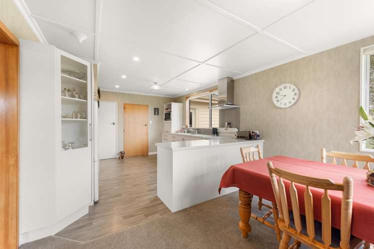 715 Koi Flat Road, Waikoikoi_11