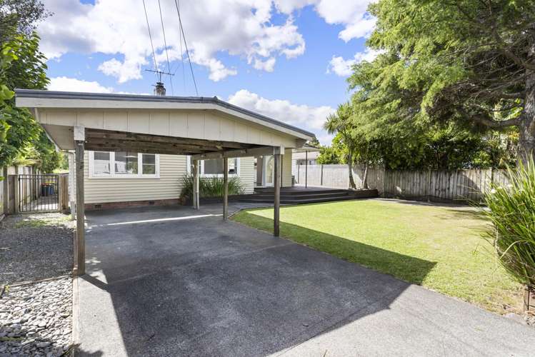69 Matipo Road Te Atatu Peninsula_2
