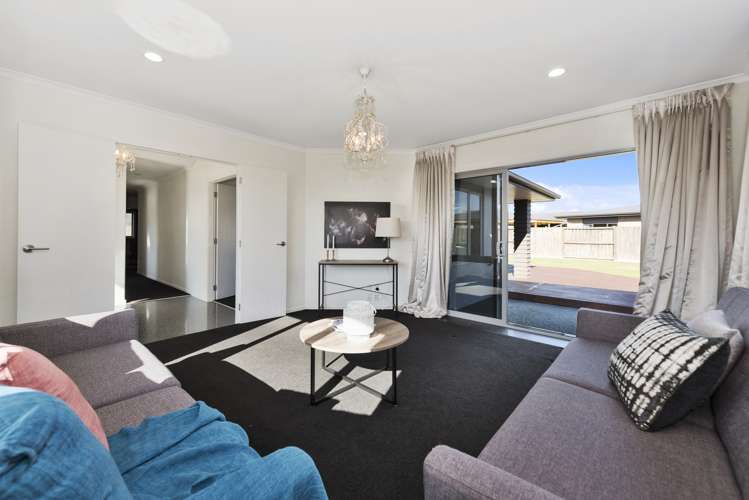 49 Moonlight Drive Rototuna North_7