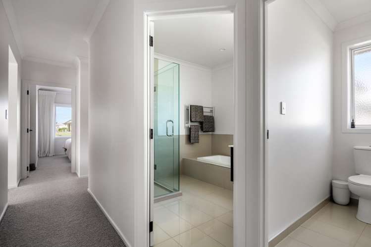 3 Sterling Park Lytton West_13