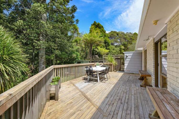 2/6 Sonnenberg Way Titirangi_5
