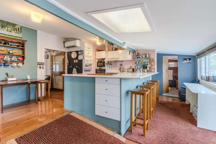 1391 Coast Road Karitane_14