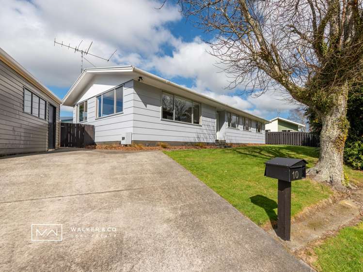 10 Hartford Crescent Totara Park_16