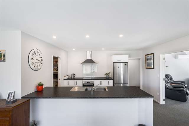 8 Ladybridge Drive Rolleston_2