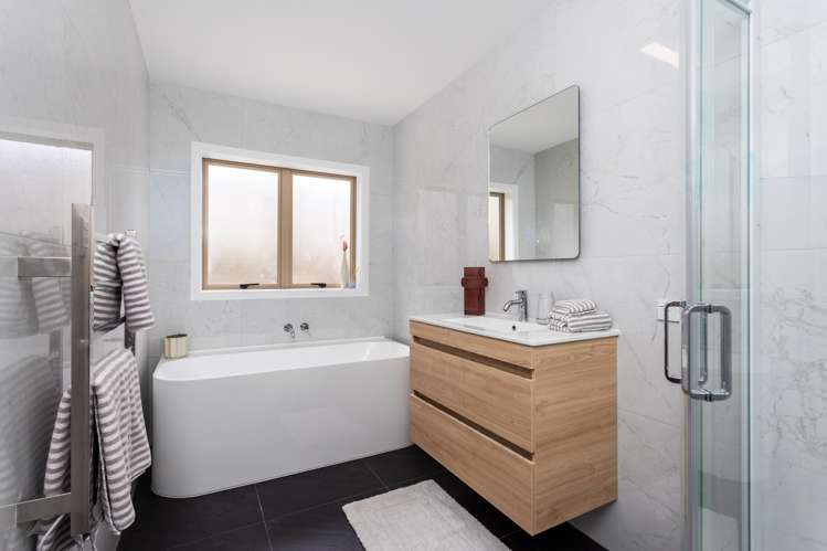 34 Te Kauri Place Helensville_17