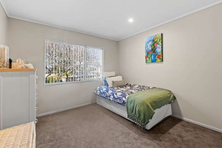 8a Hauraki Crescent Pinehill_17