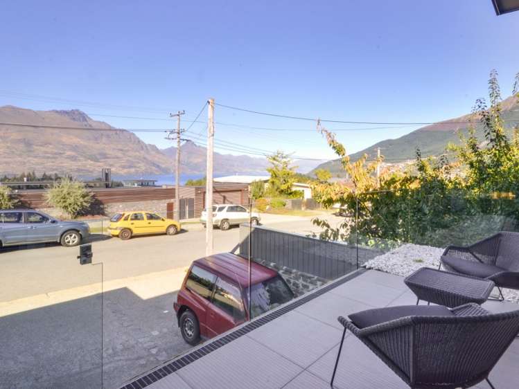 10 Panorama Terrace Queenstown_11