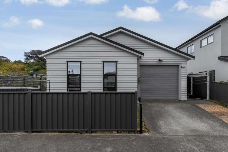 41 Karearea Avenue Porirua_15