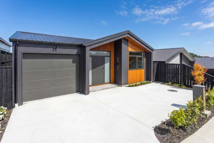 84 Huanui Drive Orewa_19