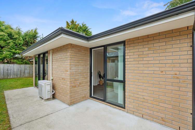 8 Himalayan Close Judea_14