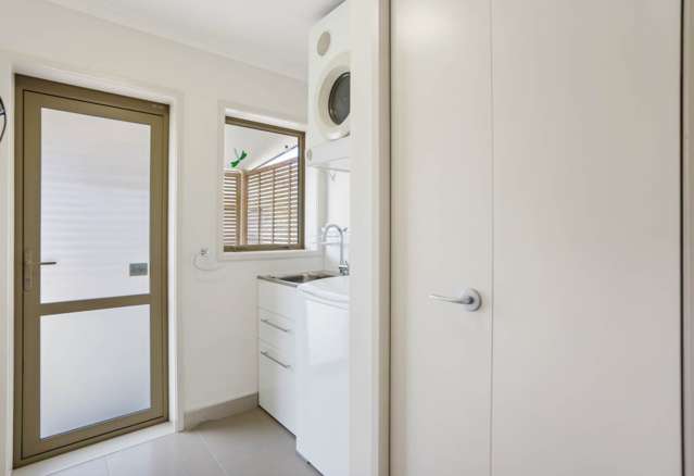 1/15 Coronation Road Mangere Bridge_2