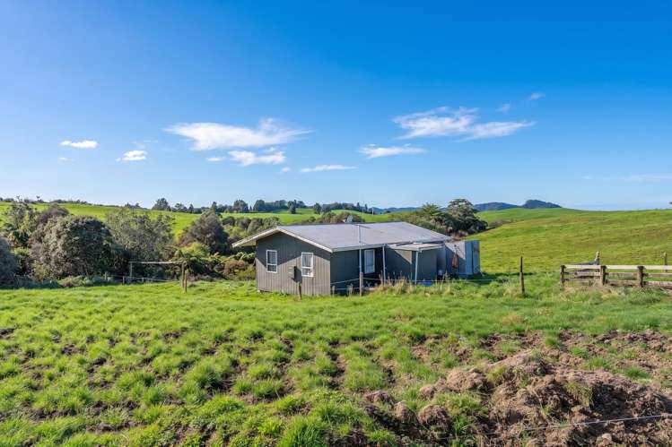 165 McBeth Road Hikuai_39