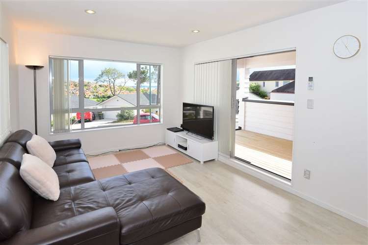 251 Alec Craig Way Gulf Harbour_3