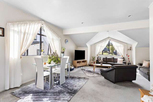 1/51 Noeleen Street Glenfield_1