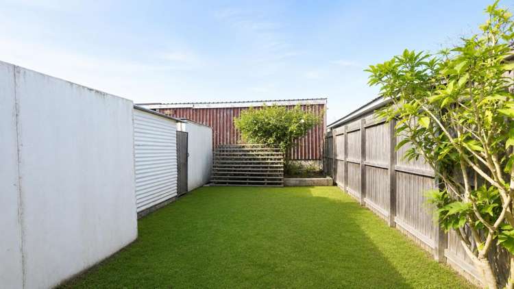 3 Waugh Lane Huntly_24