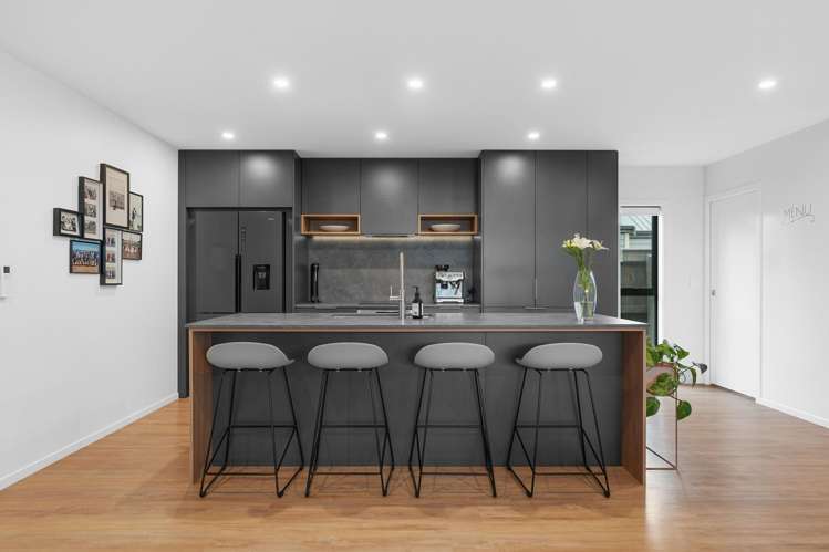 51 Marine Corps Drive Solway_7