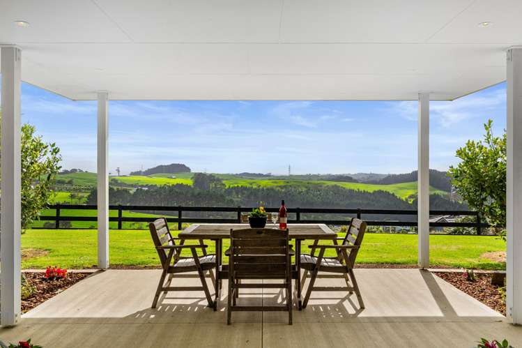 1518 Old North Road Helensville_15