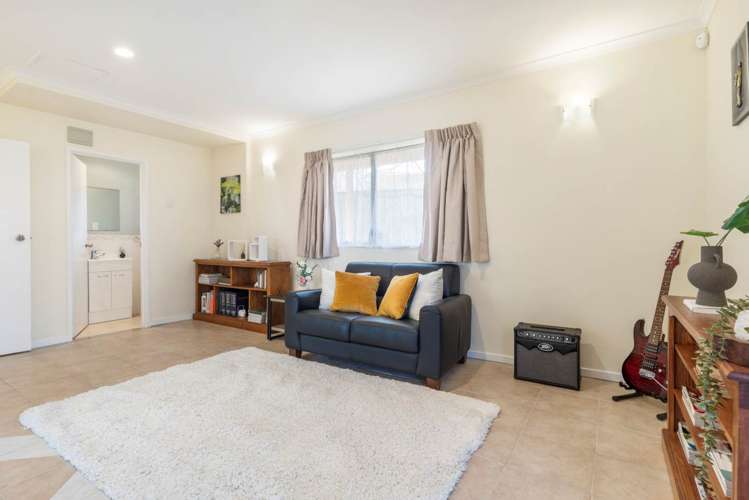 19 Vanbrugh Place Bucklands Beach_14