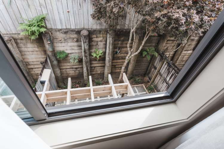 16/17 Georgia Terrace Albany_12