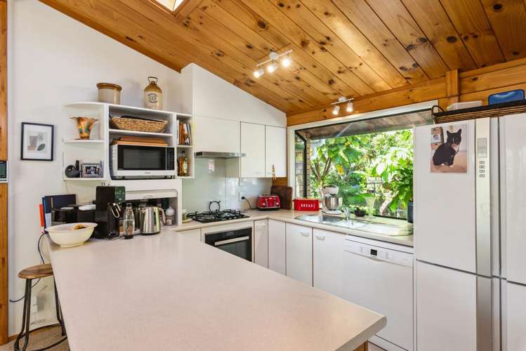 31 Walton Avenue Waikanae_21