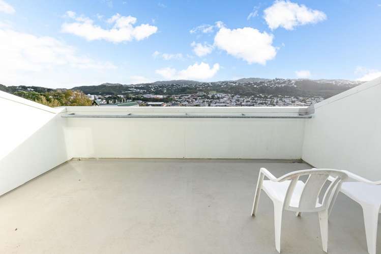 3/111 Coromandel Street Newtown_6