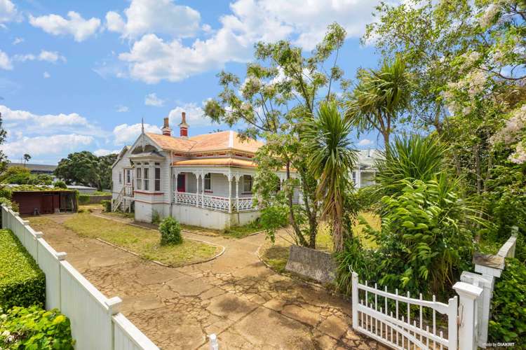 12 Claude Road Epsom_9