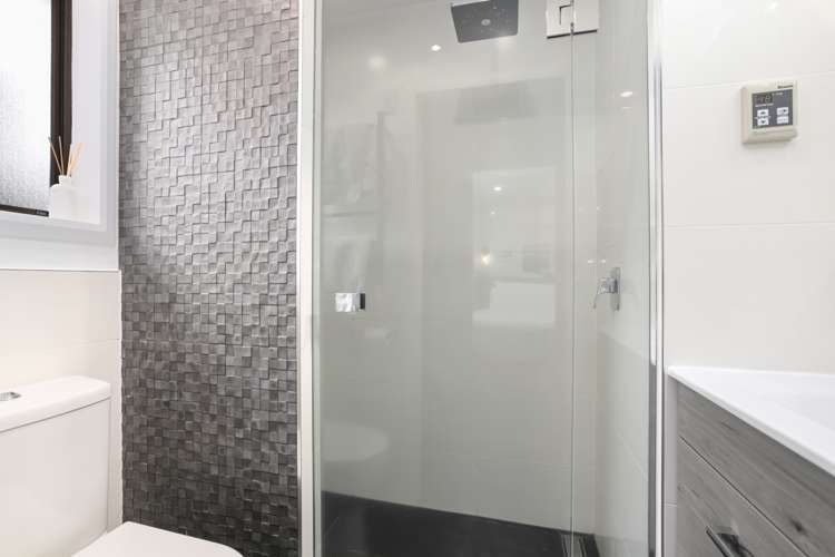 18 Coey Place Glen Eden_10