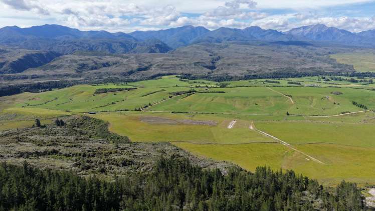 1419 Collingwood-Bainham Main Road Collingwood_17