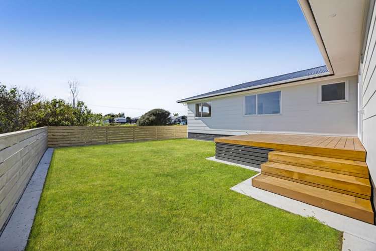 84A Strange Street Waitara_35