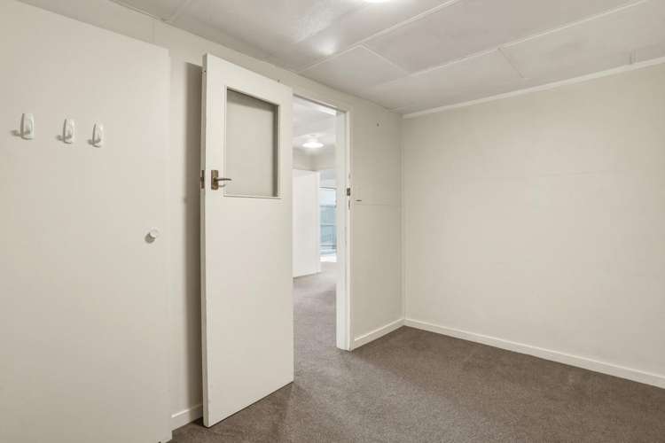 360 Kaikorai Valley Road Bradford_34