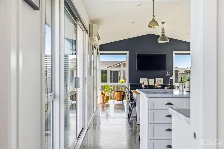 9 Simon Street Tawhero_15