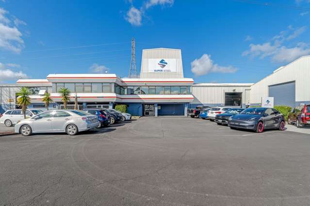 82 The Concourse Henderson_1