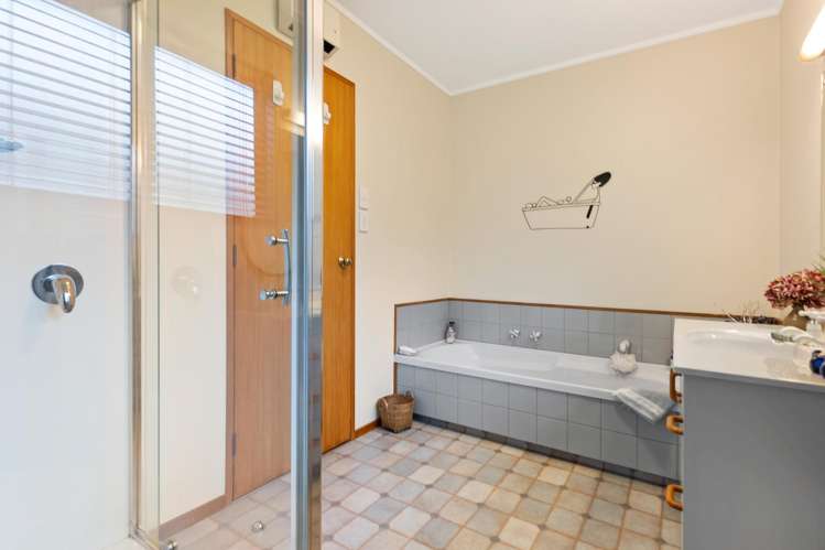 5 Henderson Street Karori_18