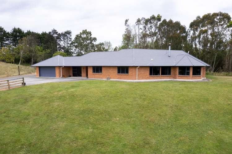 196 Ngapaeruru Road Dannevirke_24