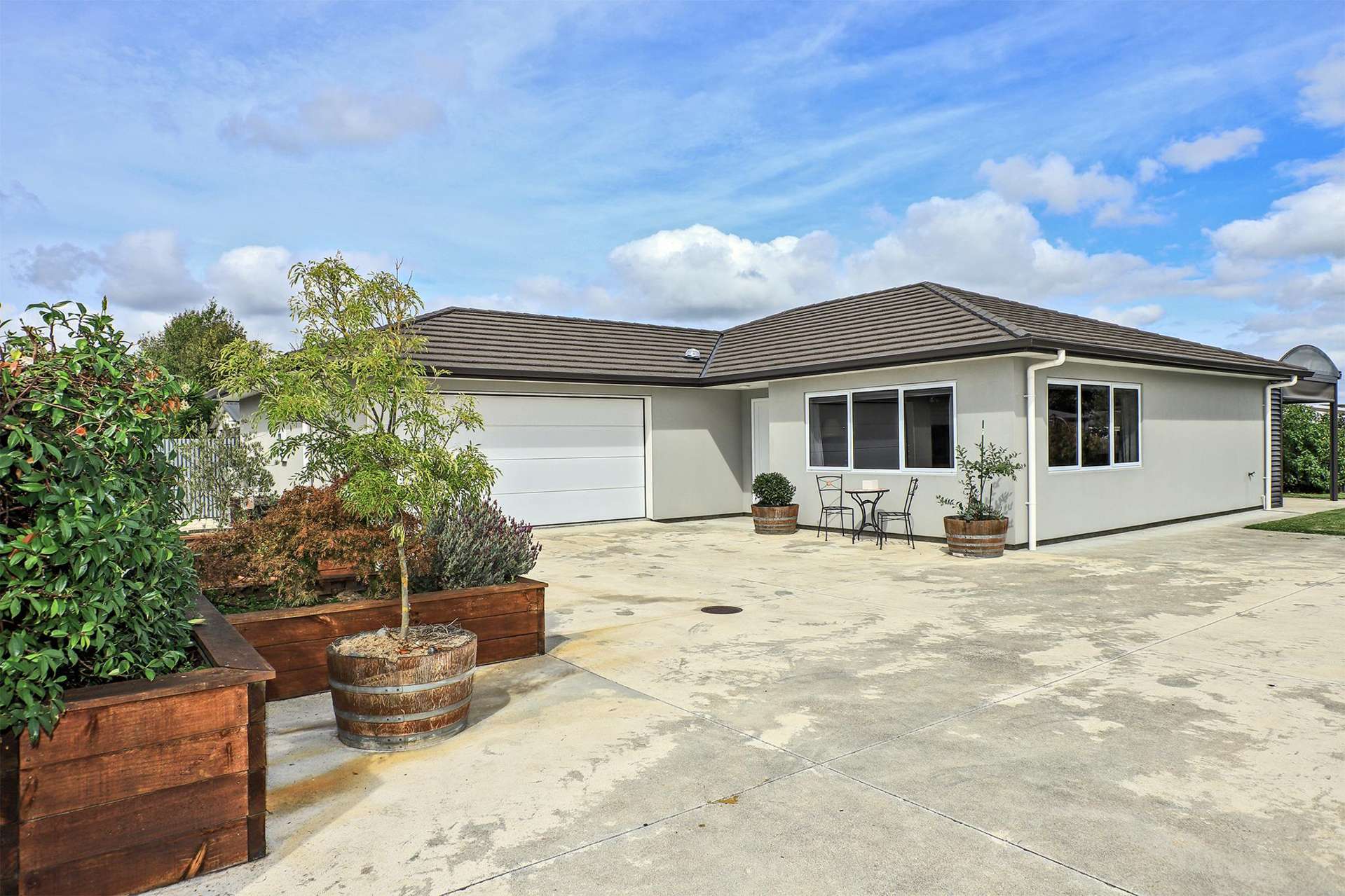 2/416 Murdoch Road West Raureka_0