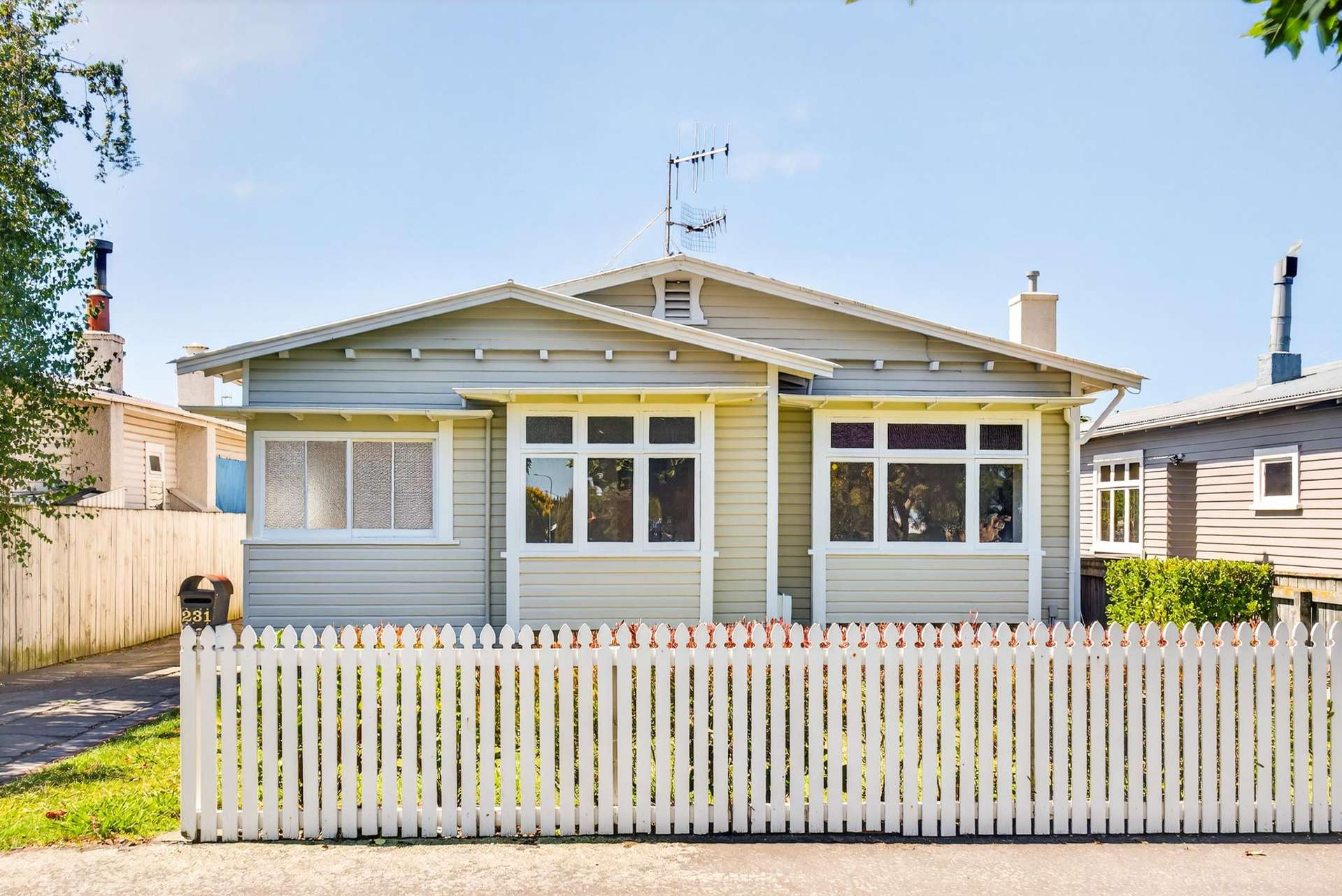 231 Georges Drive Napier South_0