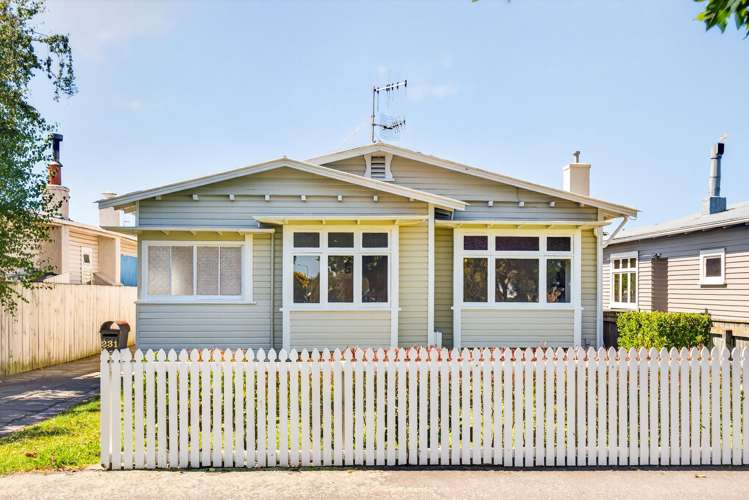 231 Georges Drive Napier South_0