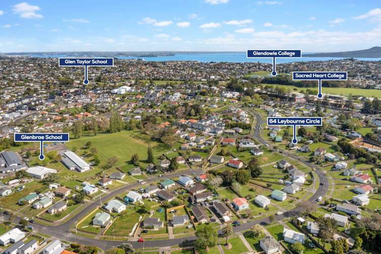 64 Leybourne Circle Glen Innes_9