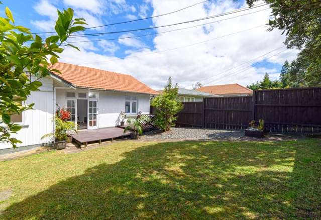 237 Blockhouse Bay Road Avondale_1