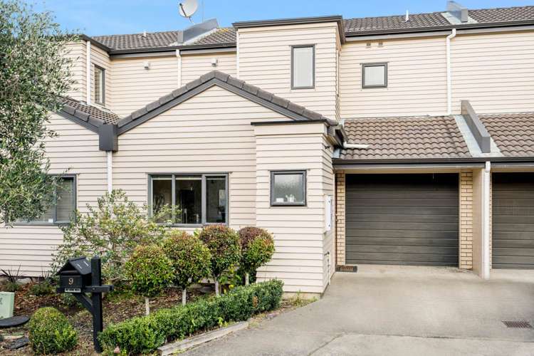 9 Skip Lane East Tamaki_13