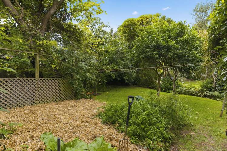 3-5 Rewa Road Raumati Beach_37