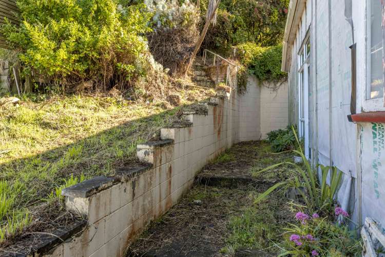 18 Ripon Street Lyttelton_22